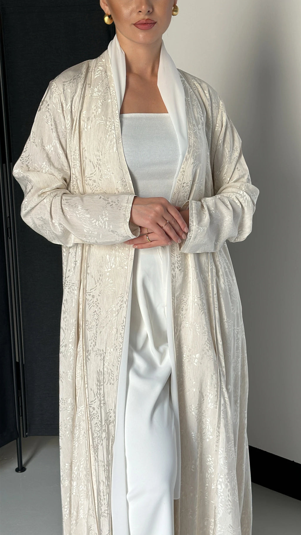 Perlina in white
