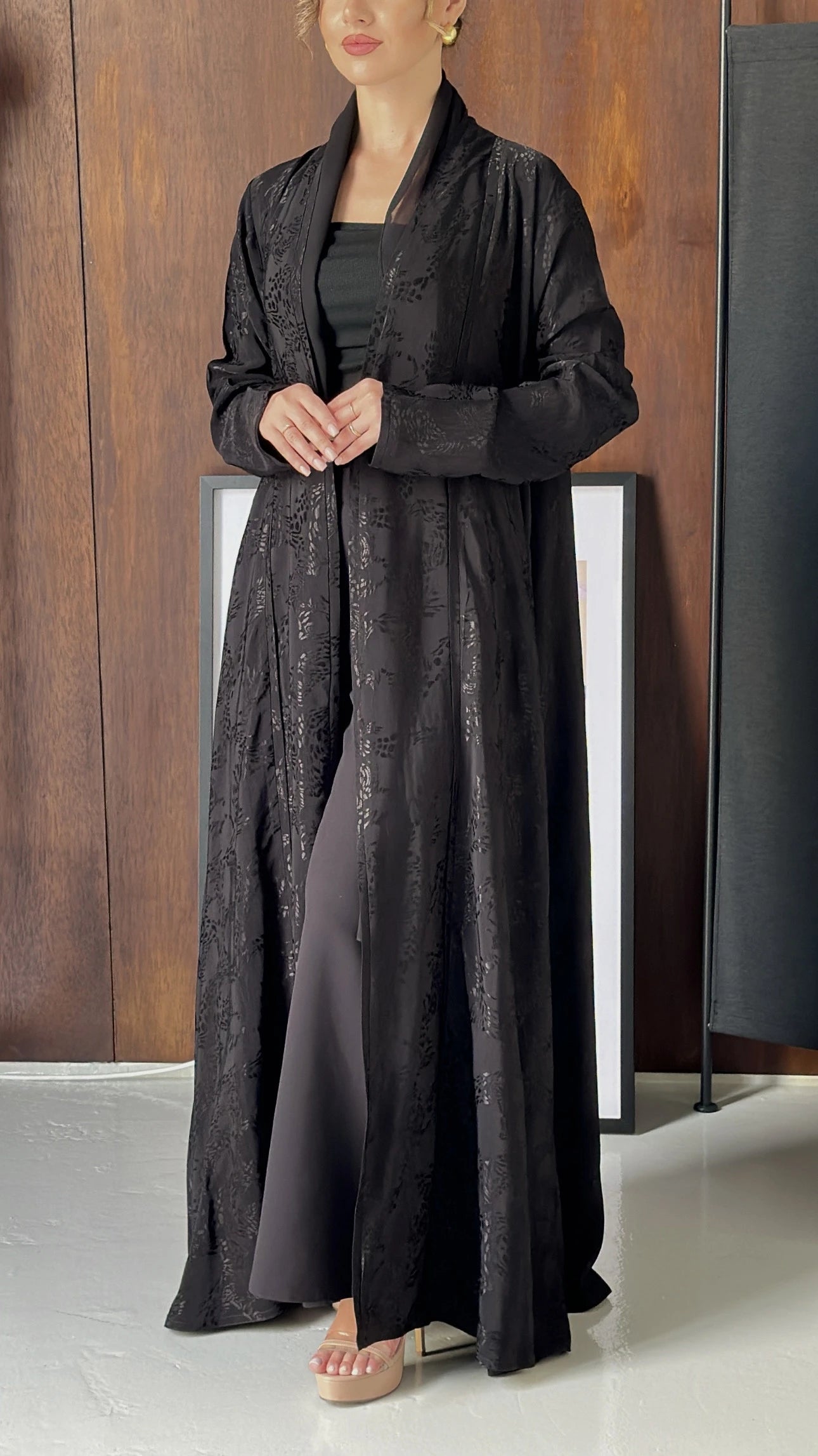 Perilina Abayas