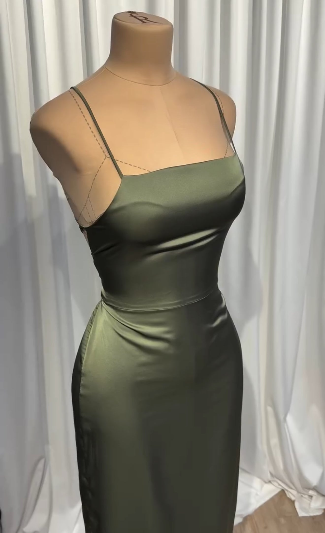 Arina In green